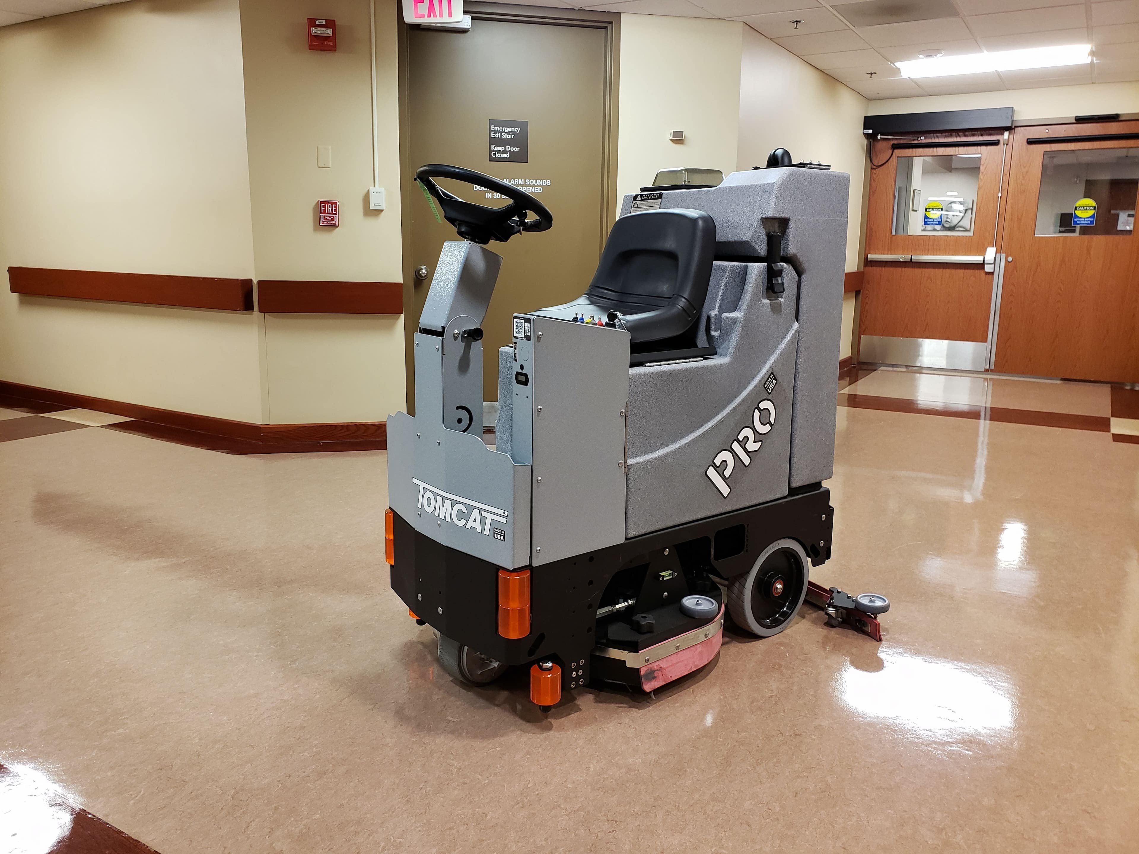 Tomcat - Floor Scrubbers cleaning various types of floors